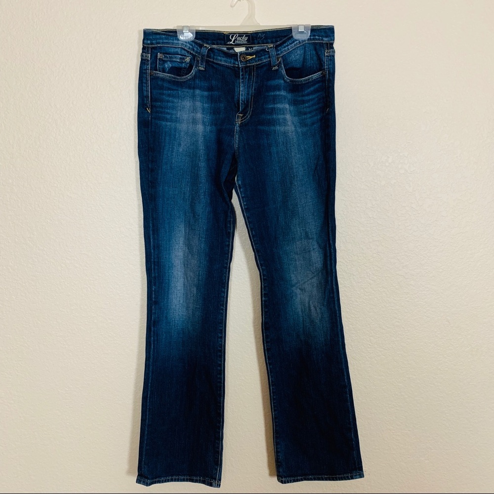Lucky Brand | Embroidered Pocket Straight Leg Jean